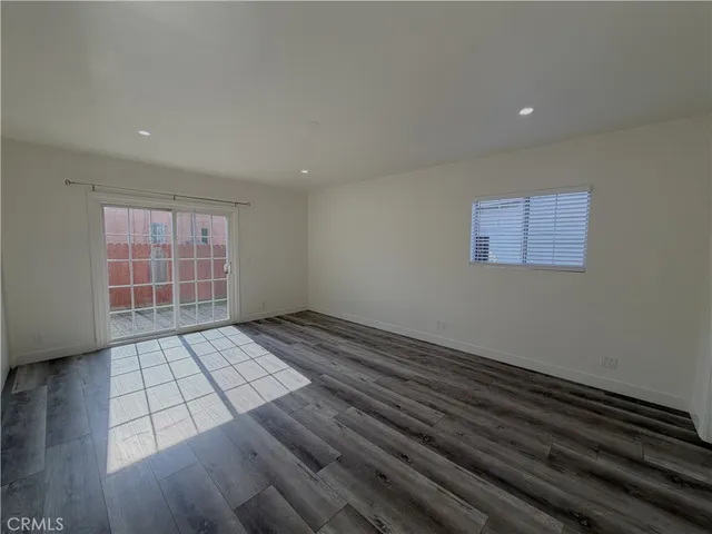$3,800 | 1936 West 66th Street, Los Angeles, CA 90047
