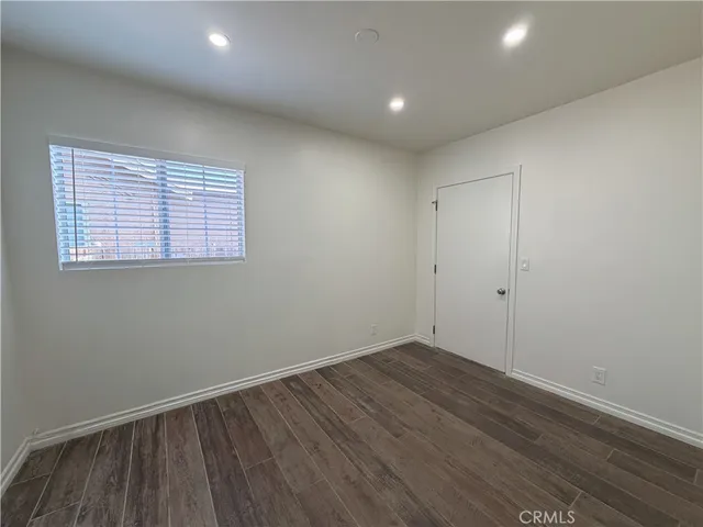 $3,800 | 1936 West 66th Street, Los Angeles, CA 90047