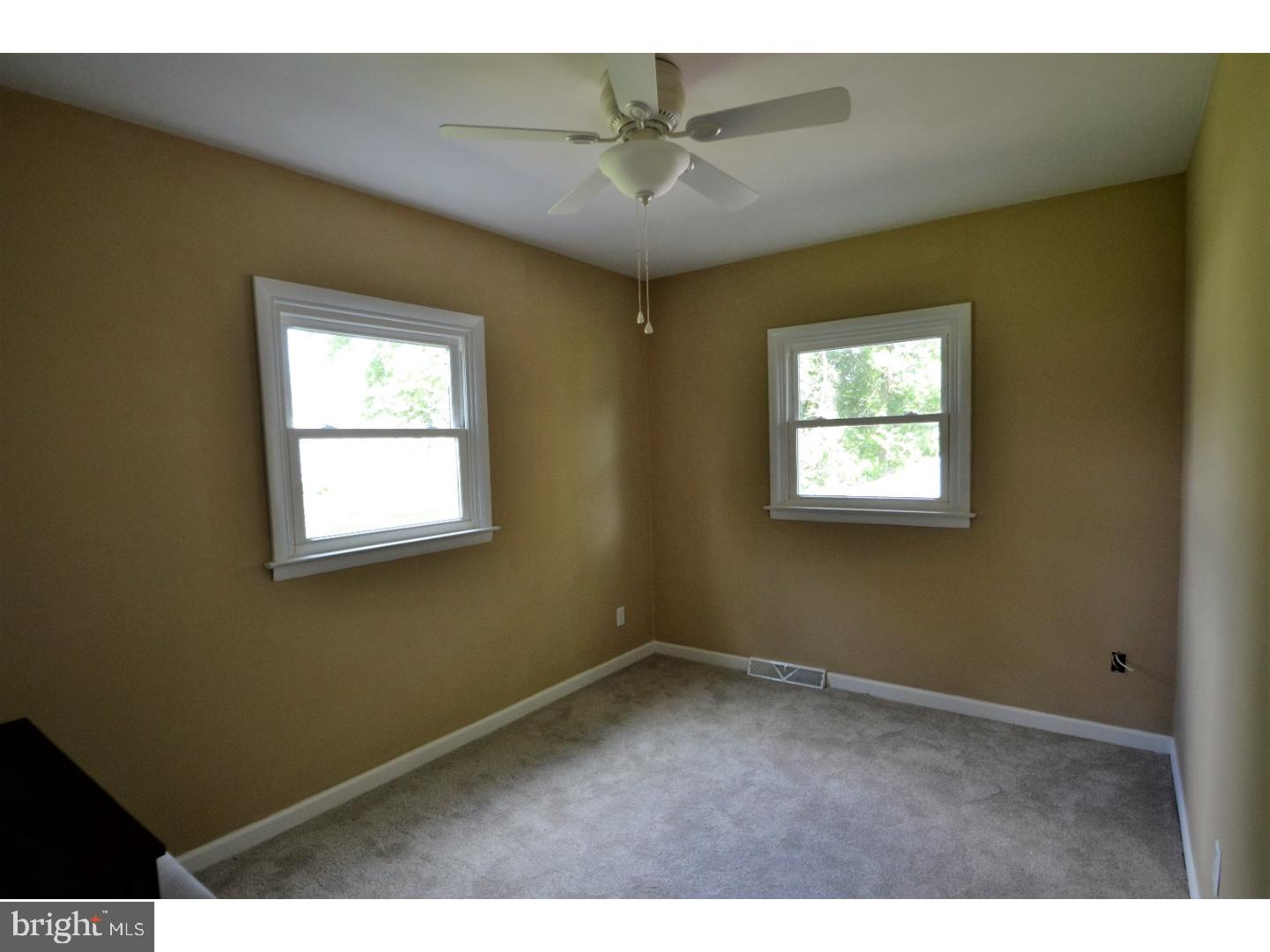 611 Paddock Road Southampton, PA 18966 - Photo 15 of 25 Bedroom 3