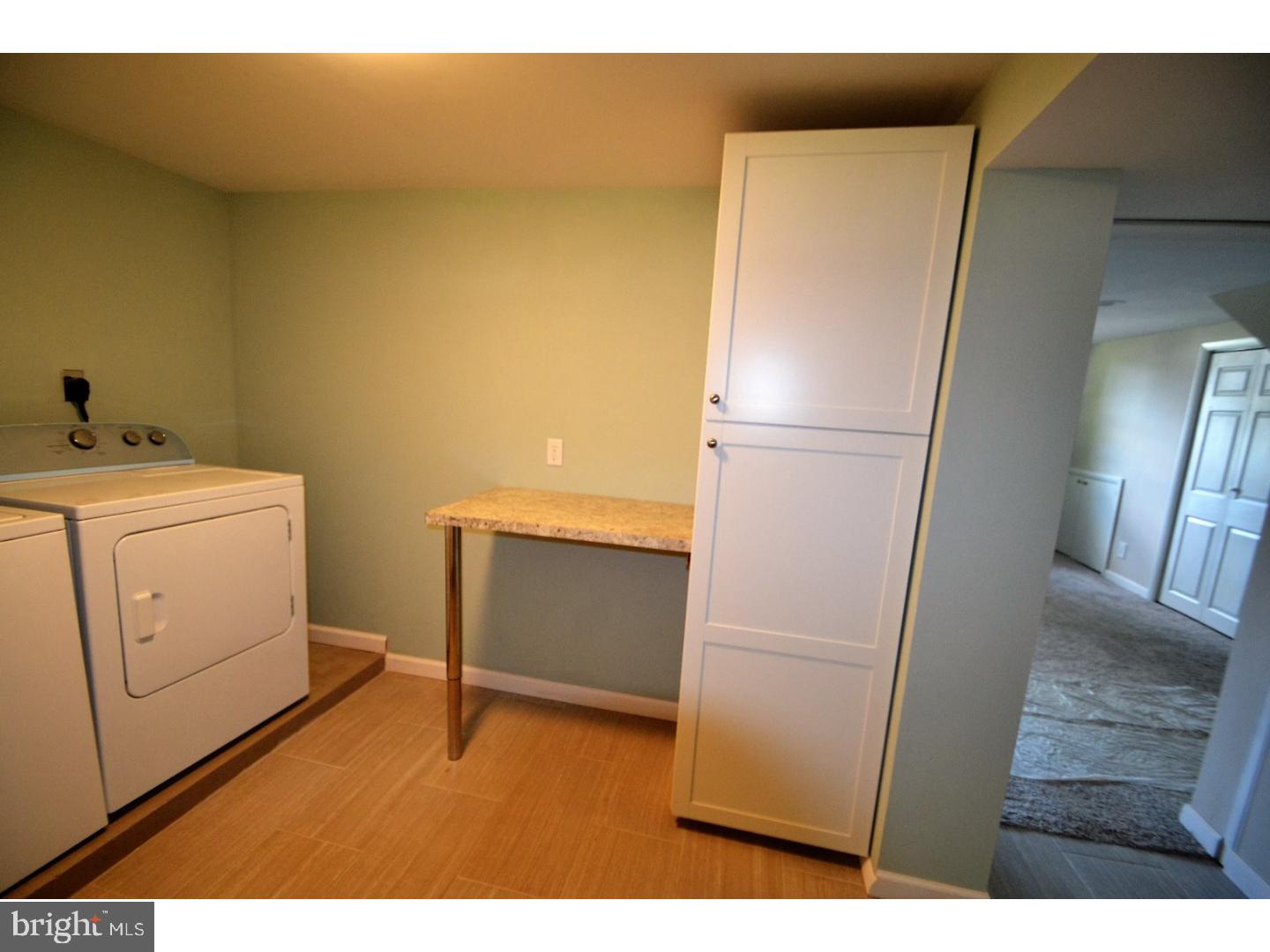 611 Paddock Road Southampton, PA 18966 - Photo 22 of 25 Laundry Room