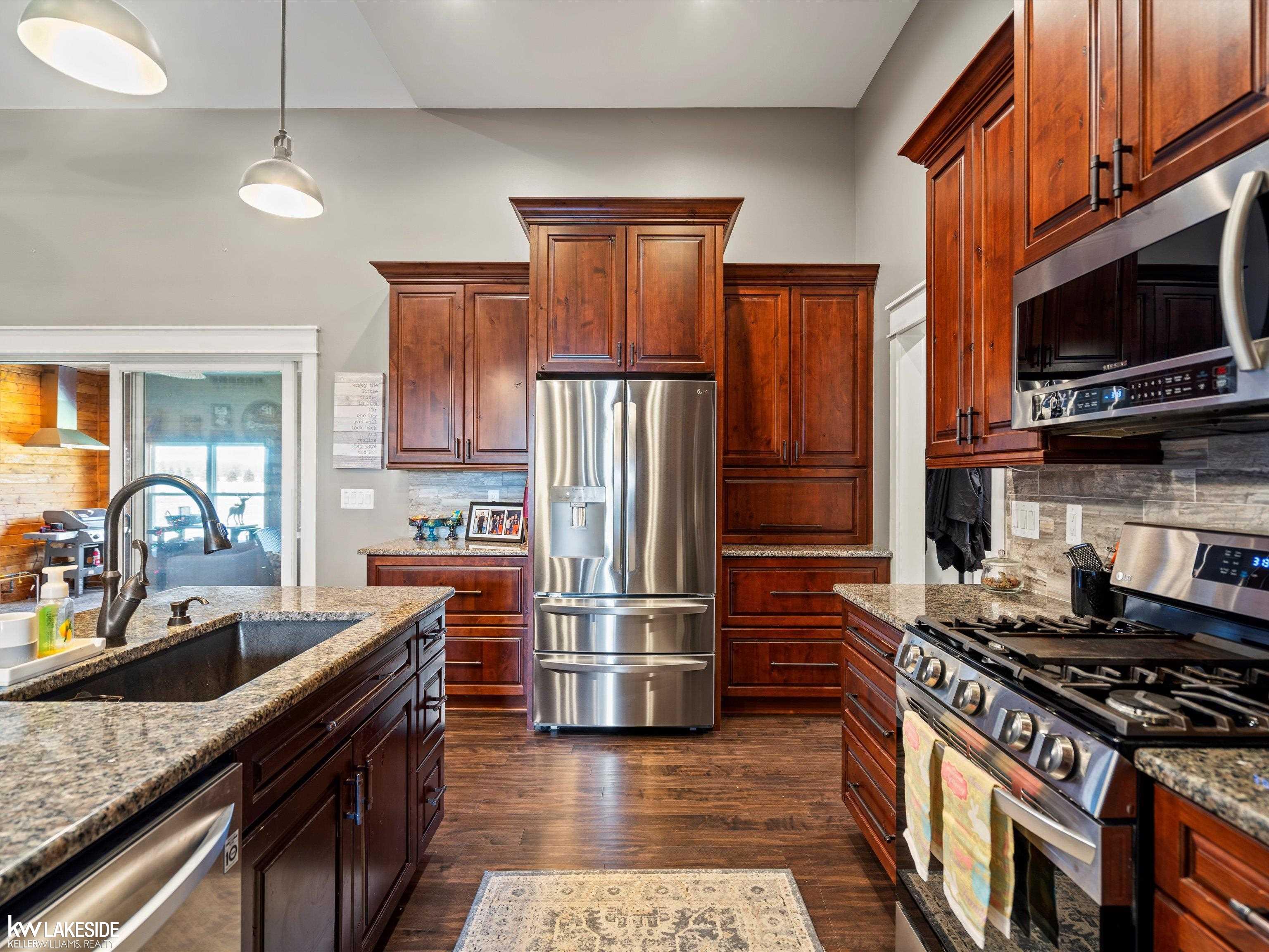 22391 McPhall Road Armada, MI 48005 - Photo 19 of 54 50171475-f9297e58-2ec5-46d5-a3bb-e6b1c68c846e.JPG