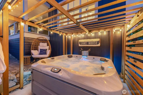 $1,449,000 | 217 Bluebell Lane, Chelan, WA 98816