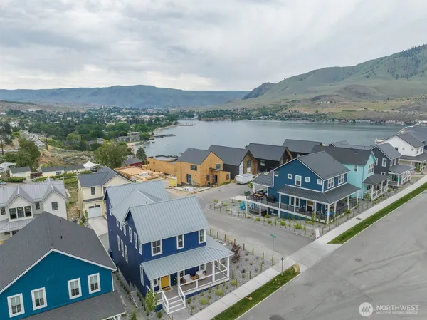 $1,449,000 | 217 Bluebell Lane, Chelan, WA 98816