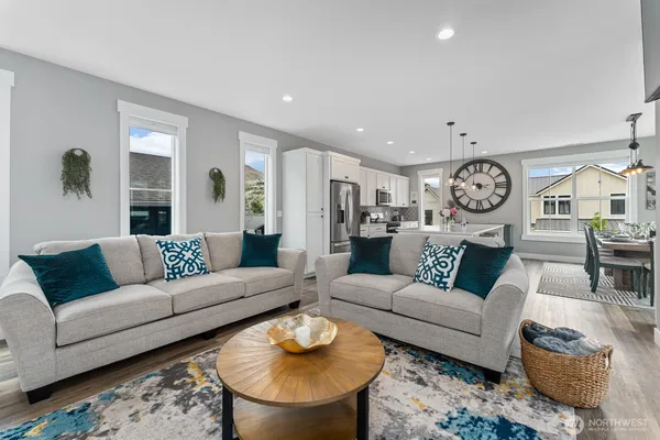 $1,449,000 | 217 Bluebell Lane, Chelan, WA 98816