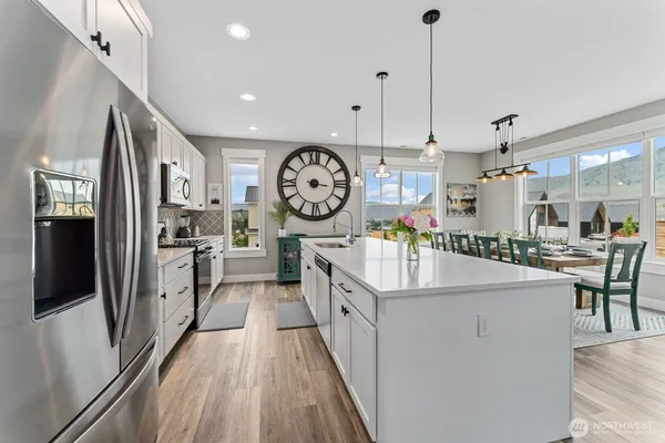 $1,449,000 | 217 Bluebell Lane, Chelan, WA 98816