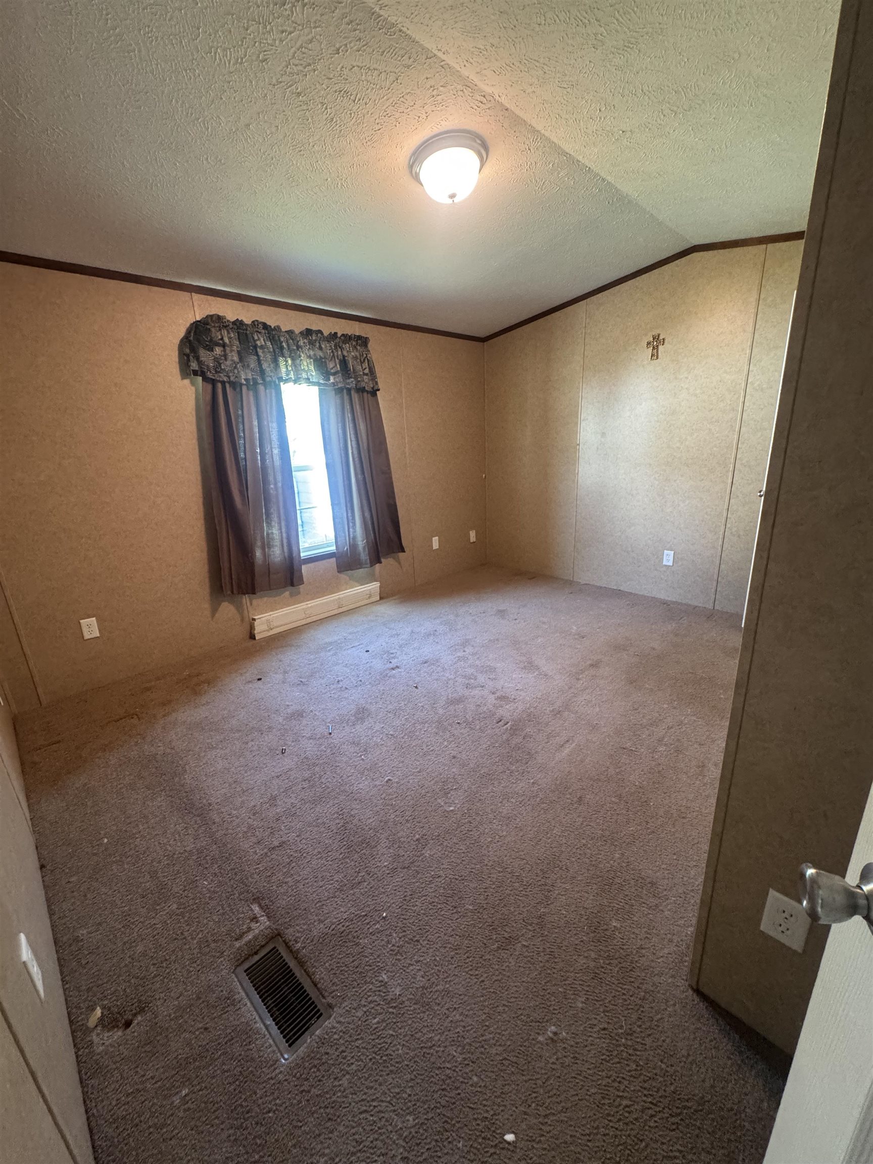 75 South Policy Street, Unit 51 Salem, NH 03079 - Photo 9 of 19