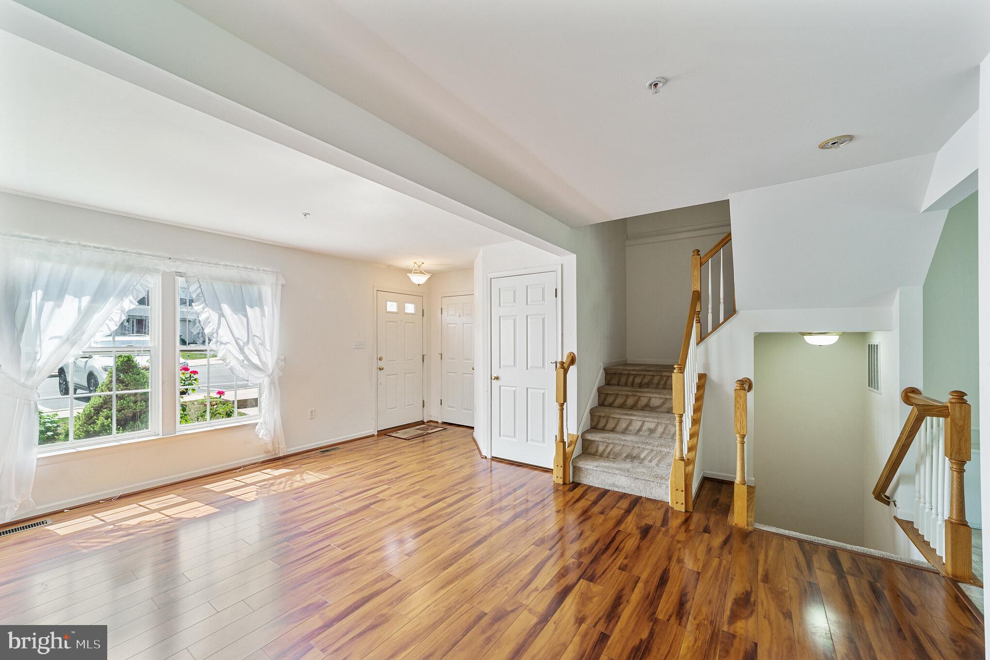 1802 Orchard View Road Reading, PA 19606 - Photo 2 of 31