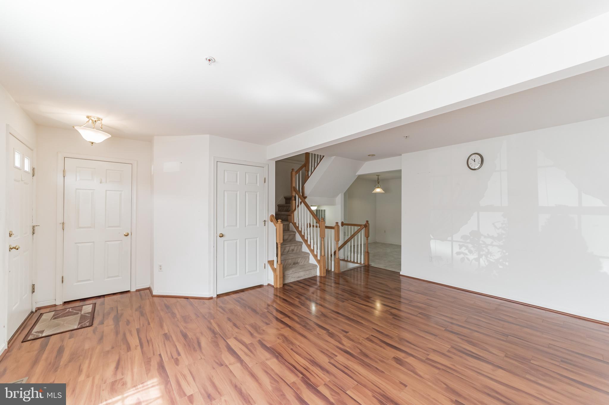 1802 Orchard View Road Reading, PA 19606 - Photo 4 of 31