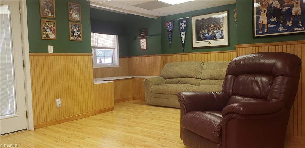 1608 Staley Road High Point, NC 27265 - Photo 25 of 30 Gallery Image 25