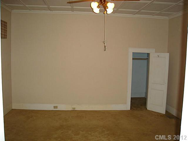 209 Calhoun Street Clover, SC 29710 - Photo 11 of 12 Gallery Image 11