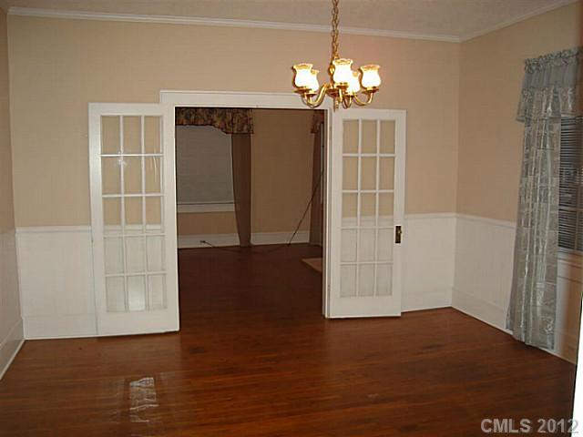 209 Calhoun Street Clover, SC 29710 - Photo 3 of 12 Gallery Image 3