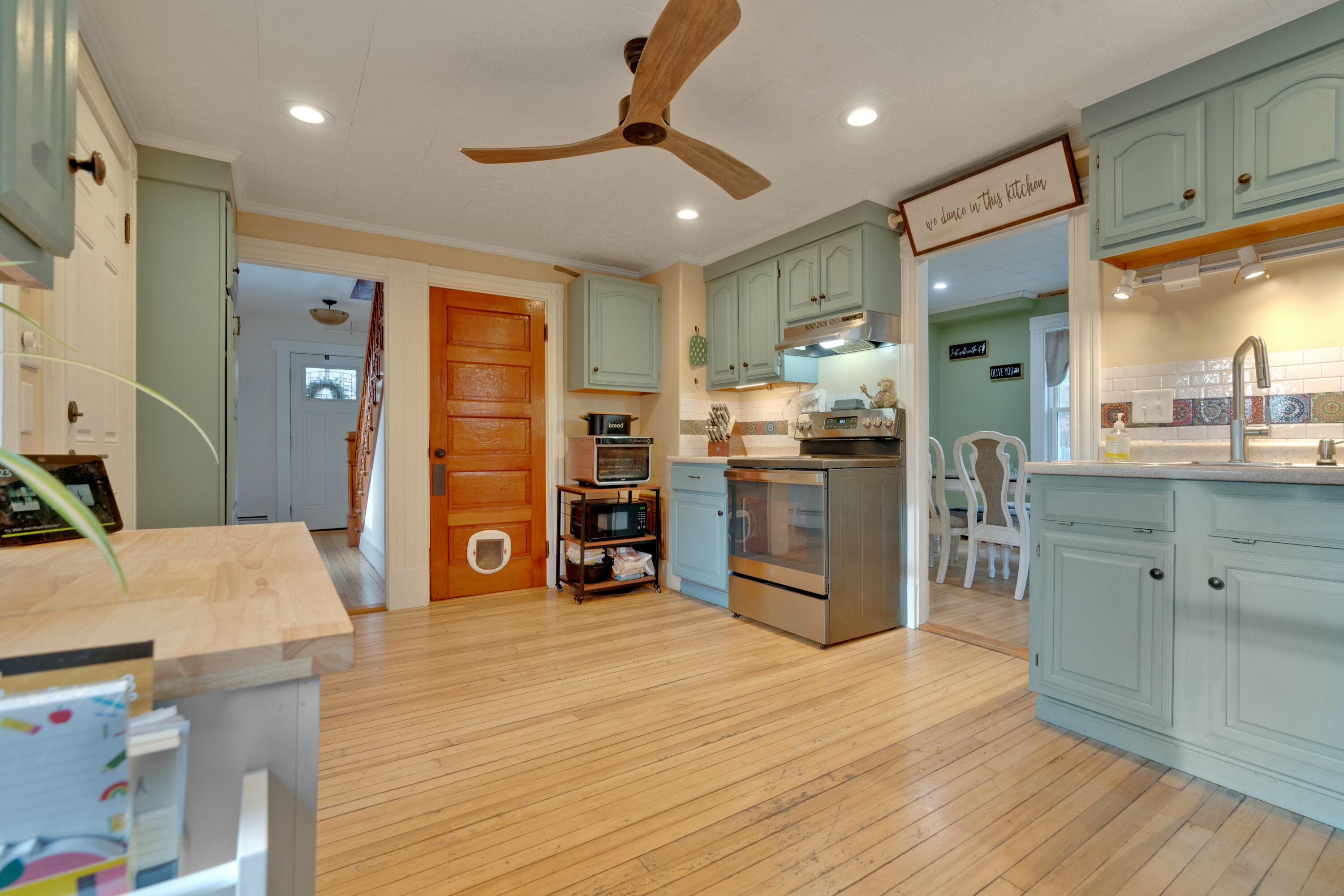 550 Main Street Springvale, ME 04083 - Photo 10 of 31 tempImage2kivPH