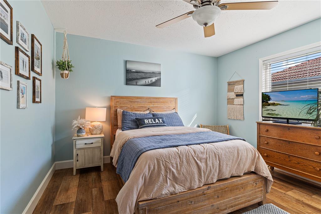 6611 Surfside Boulevard Apollo Beach, FL 33572 - Photo 29 of 34