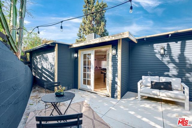 $1,499,000 | 2100 Whitmore Avenue, Los Angeles, CA 90039