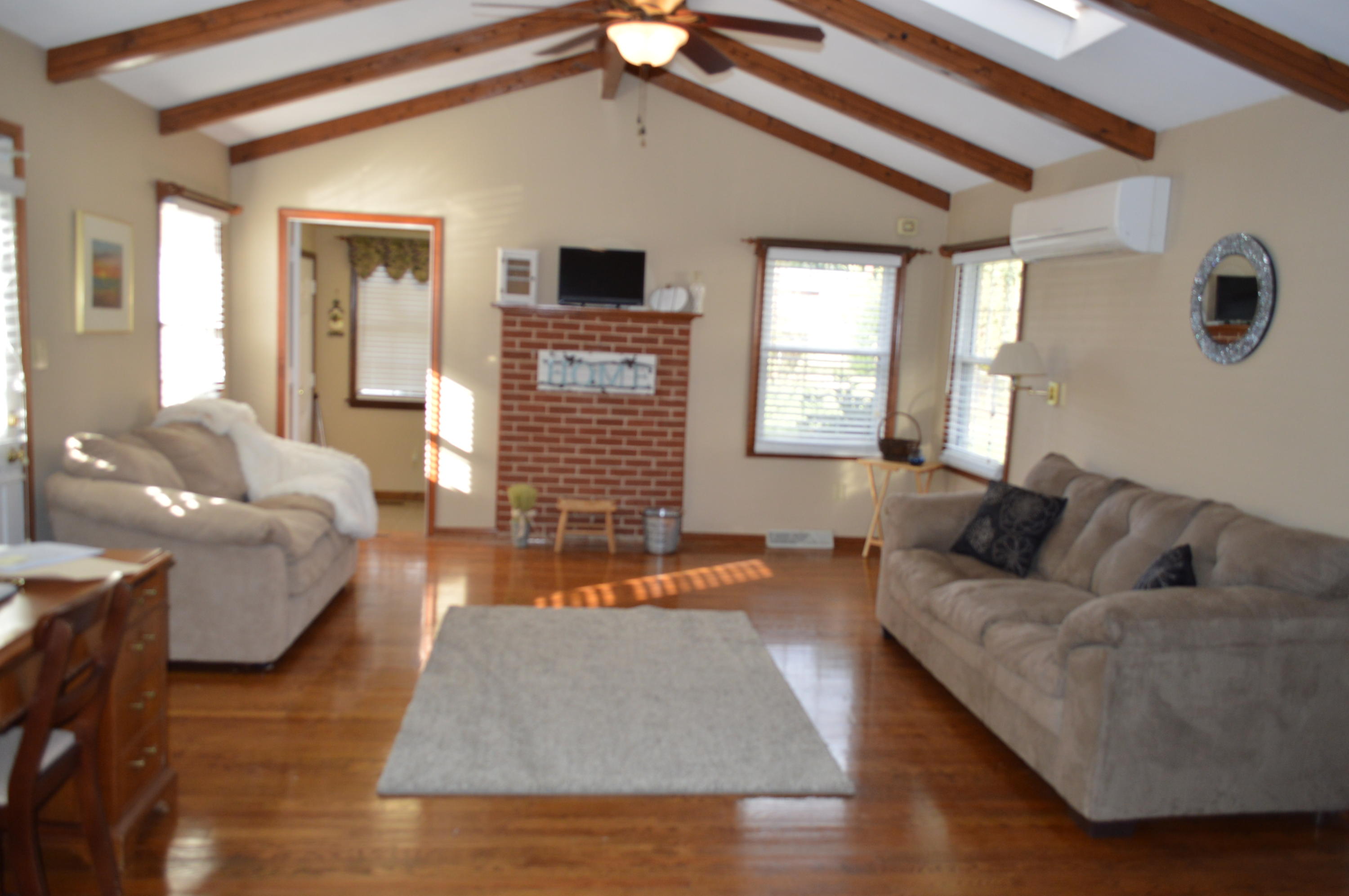 514 Magnolia Road Roanoke, VA 24019 - Photo 12 of 16 Family room