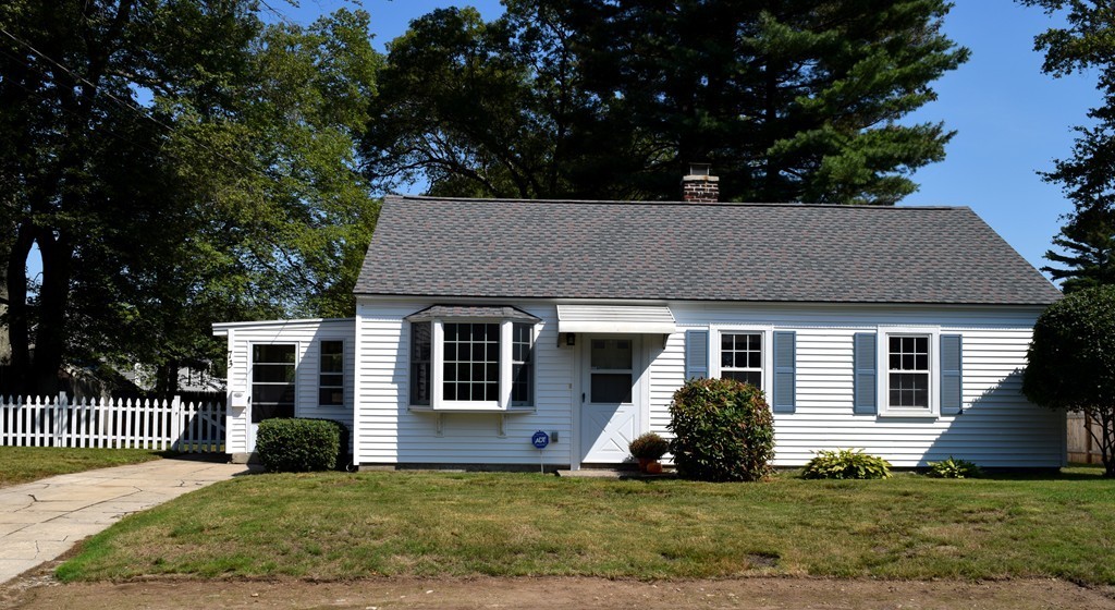 73 Amherst Road Stoughton, MA 02072 - Photo 1 of 17 Gallery Image 1