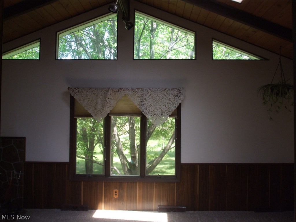 6085 Carsten Road Medina, OH 44256 - Photo 13 of 28 Gallery Image 13