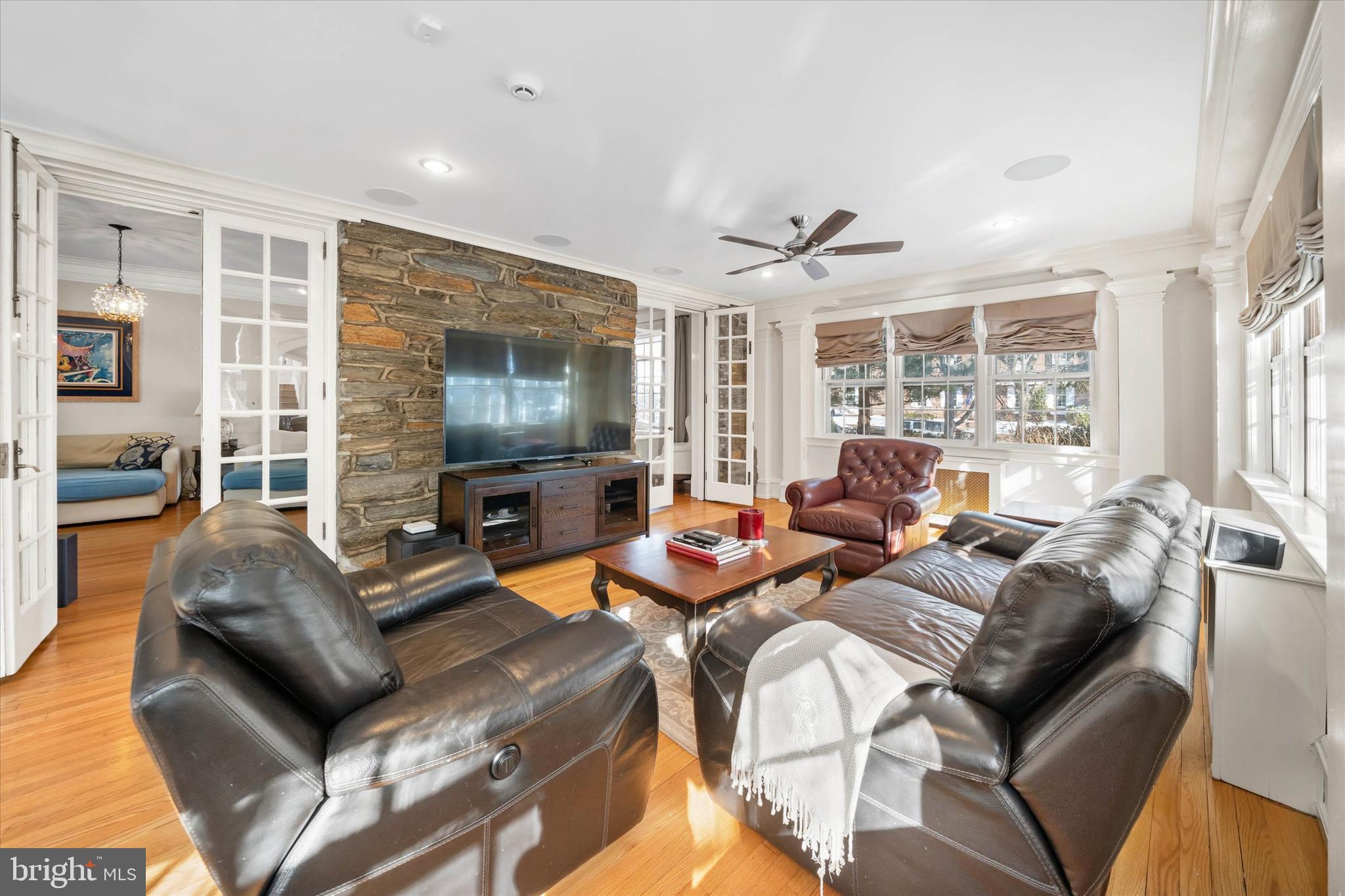2412 Delaware Avenue Wilmington, DE 19806 - Photo 11 of 64 a living room with furniture and a flat screen tv
