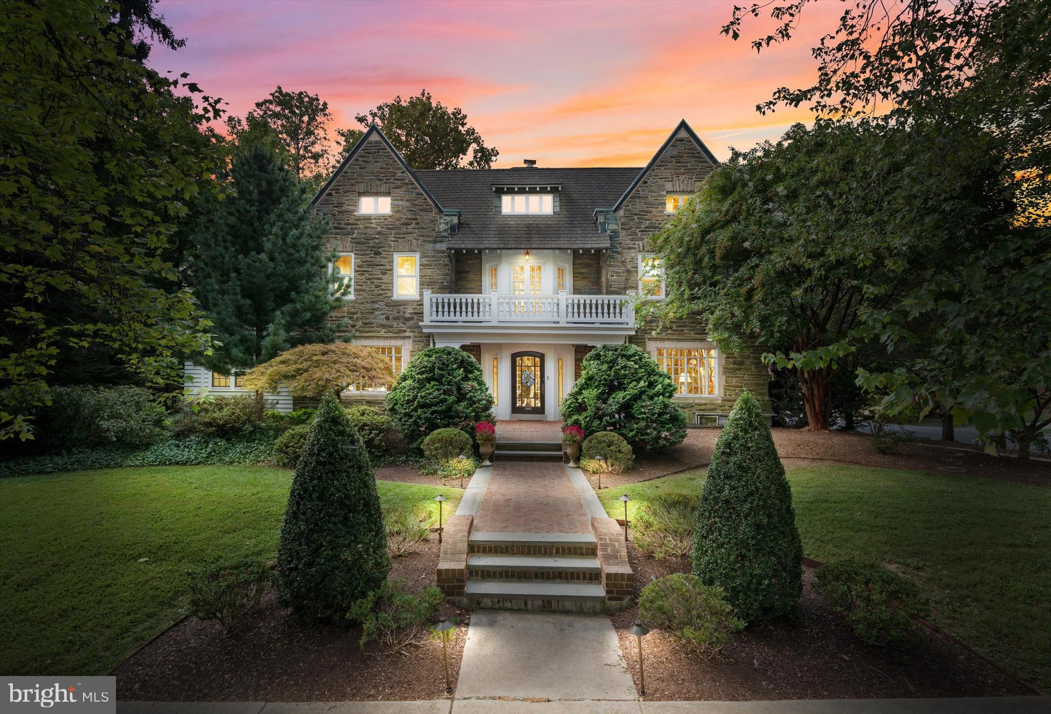 2412 Delaware Avenue Wilmington, DE 19806 - Photo 2 of 64