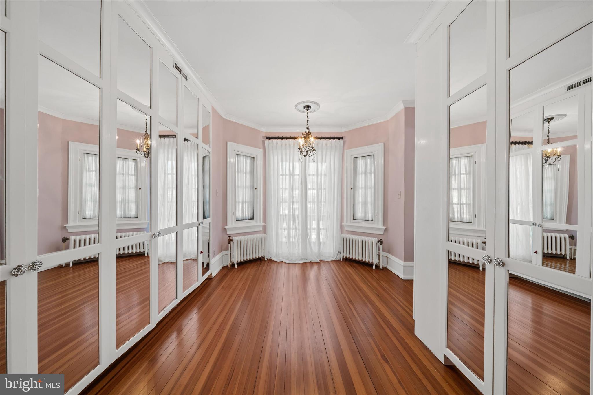 2412 Delaware Avenue Wilmington, DE 19806 - Photo 33 of 64