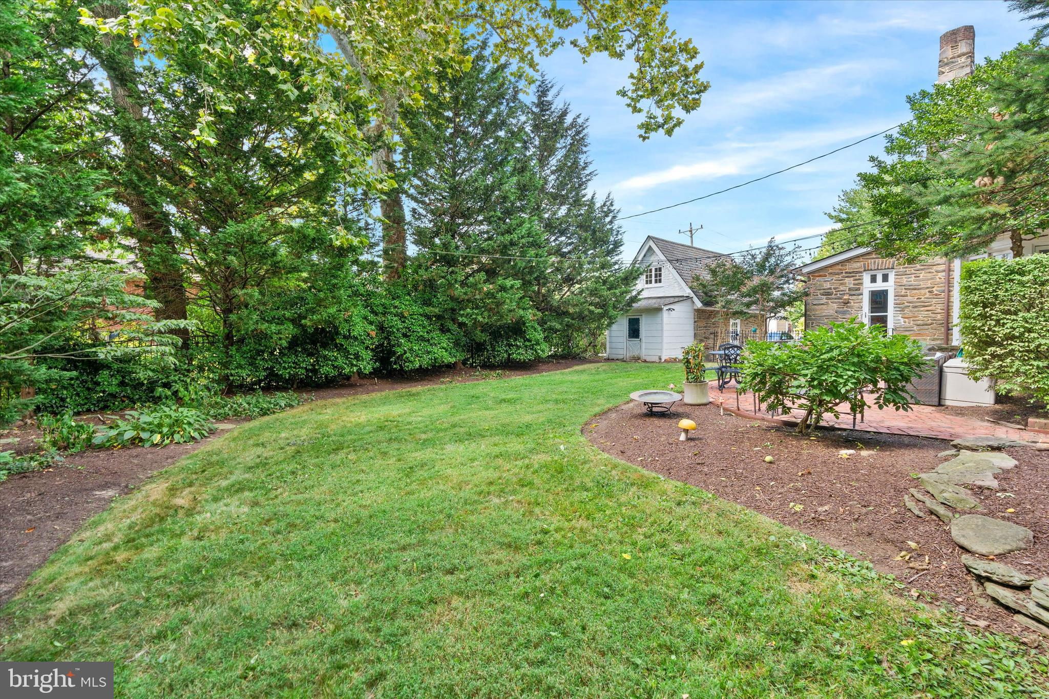2412 Delaware Avenue Wilmington, DE 19806 - Photo 64 of 64 a view of a yard with plants and large trees