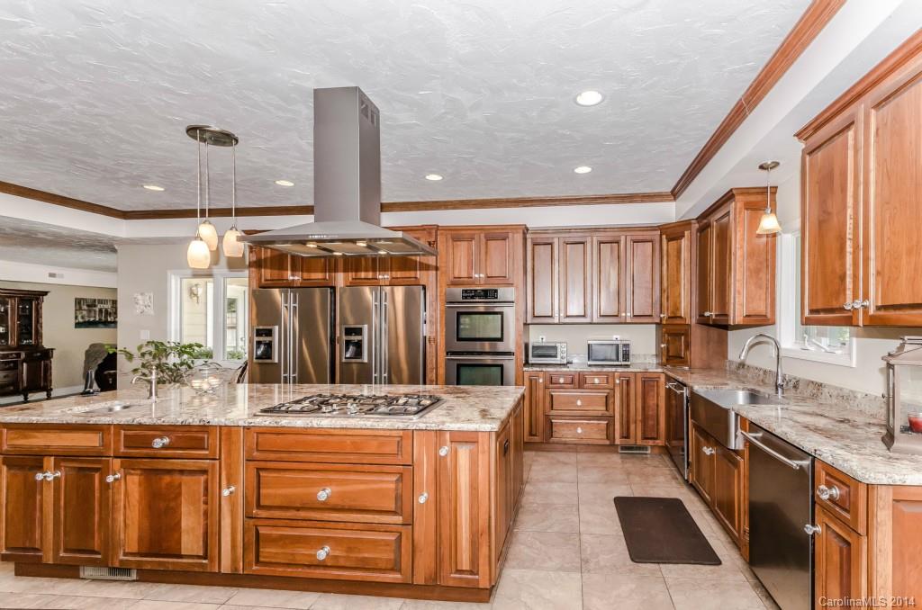 7323 Potter Road Matthews, NC 28104 - Photo 1 of 24 Gallery Image 1