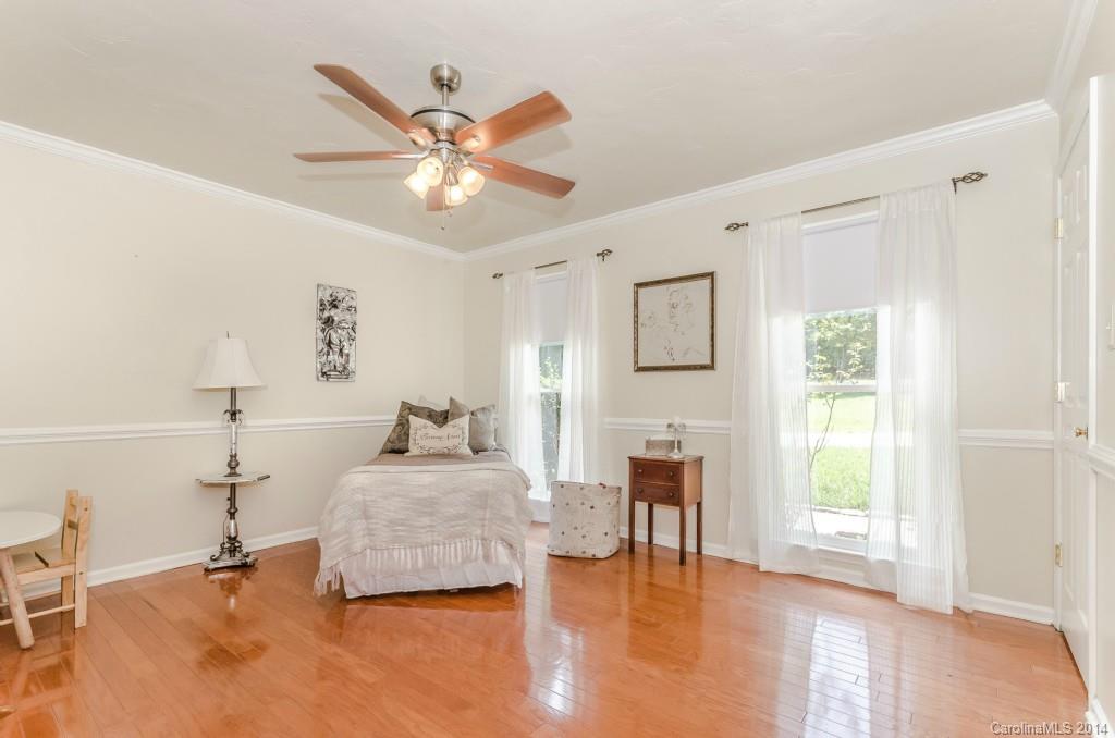 7323 Potter Road Matthews, NC 28104 - Photo 13 of 24 Gallery Image 13