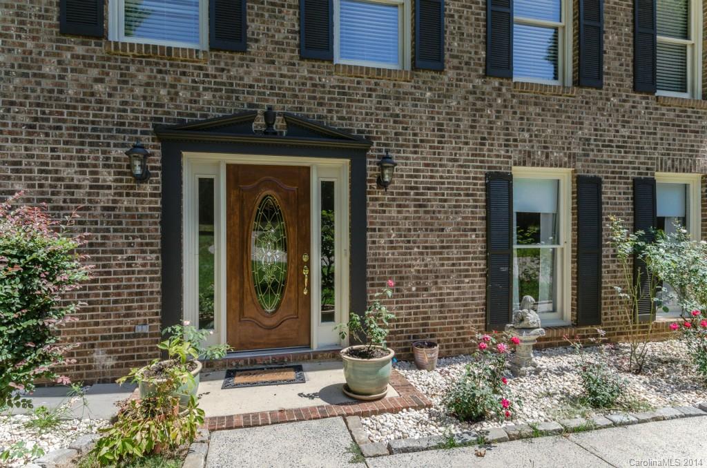 7323 Potter Road Matthews, NC 28104 - Photo 3 of 24 Gallery Image 3