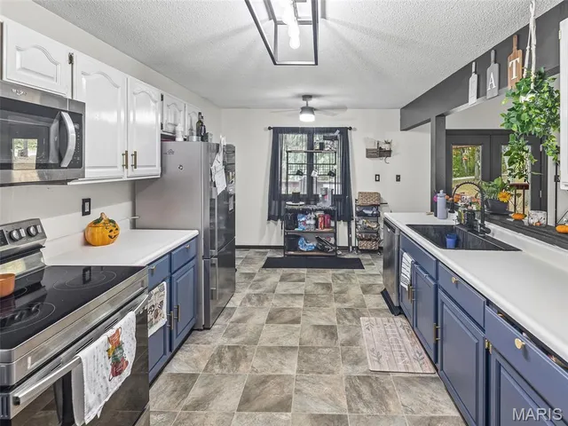 $368,000 | 370 West Mill Street, Red Bud, IL 62278