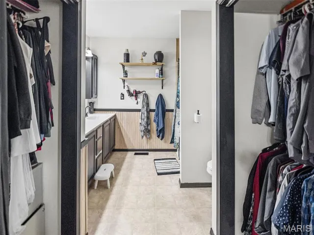 $368,000 | 370 West Mill Street, Red Bud, IL 62278