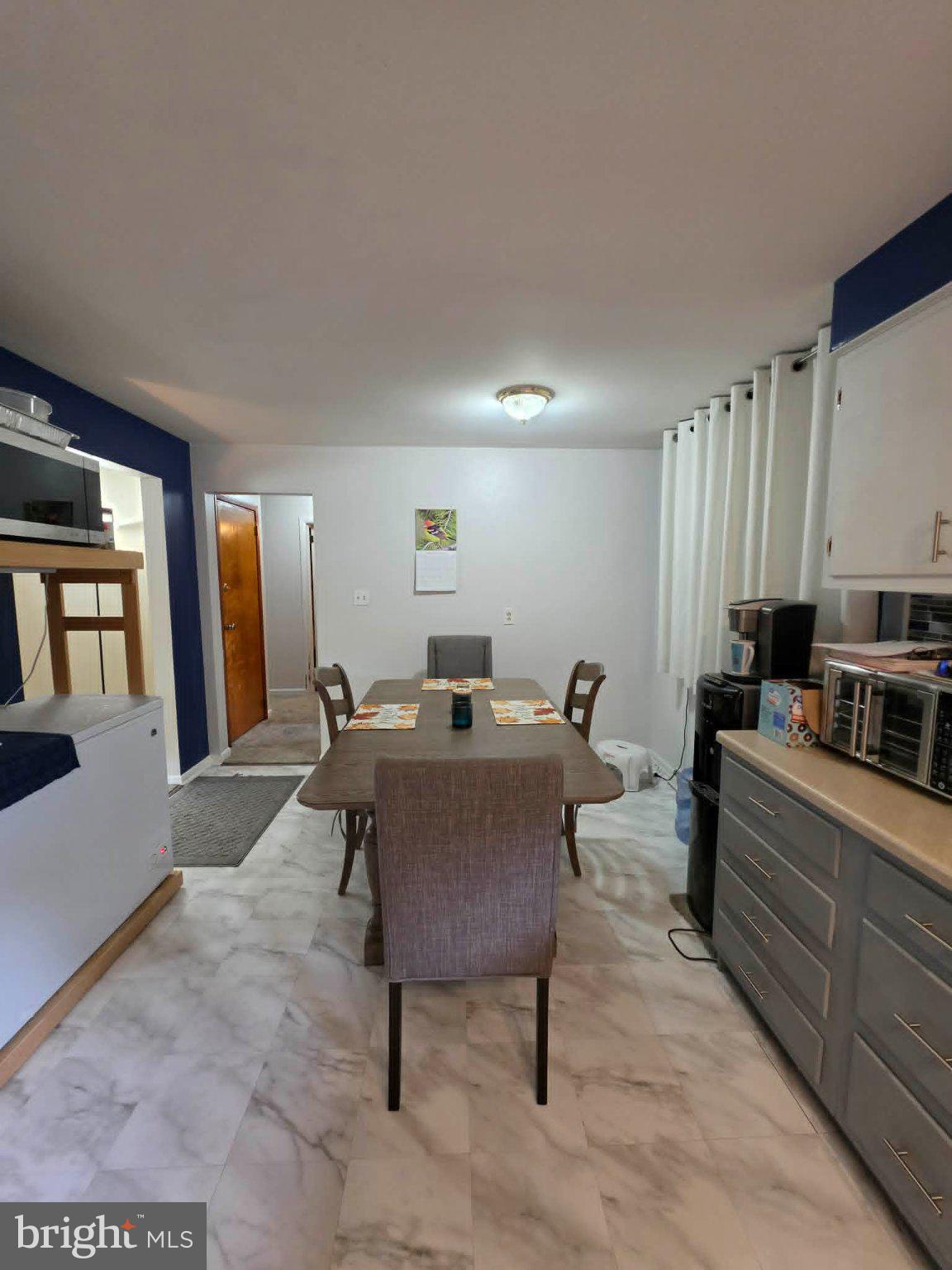 11275 Raystown Road Huntingdon, PA 16652 - Photo 10 of 29 Bright and inviting dining space.