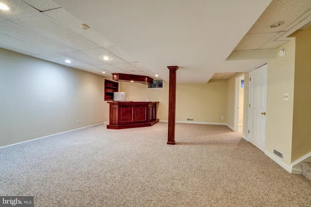 a view of empty room