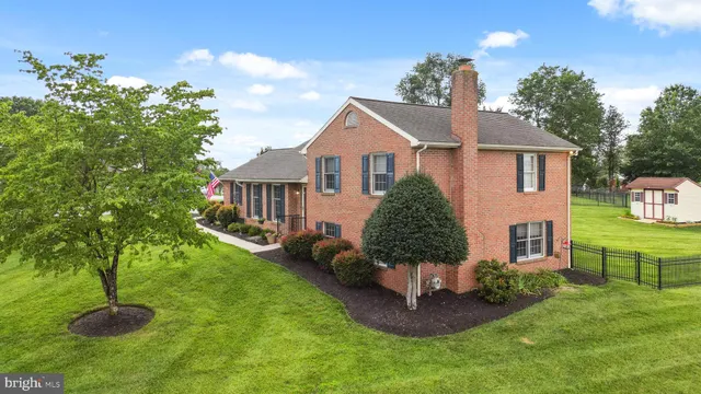 $415,000 | 631 Cornell Avenue, Hagerstown, MD 21742