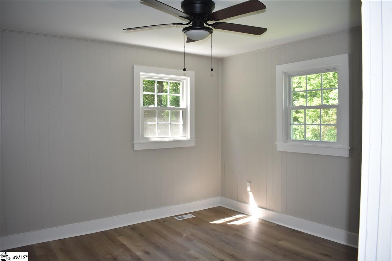 611 Booker Street Anderson, SC 29624 - Photo 11 of 19 Gallery Image 11