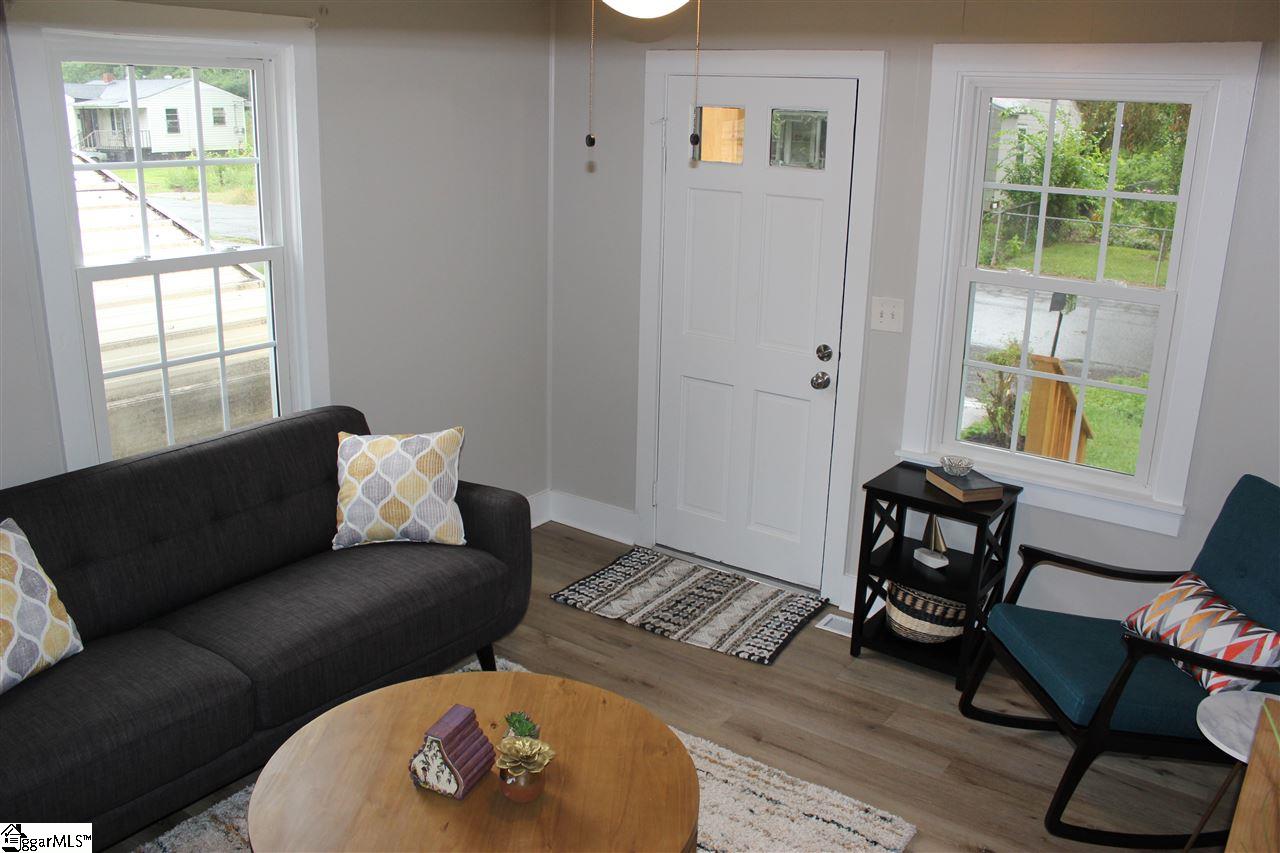 611 Booker Street Anderson, SC 29624 - Photo 8 of 19 Gallery Image 8