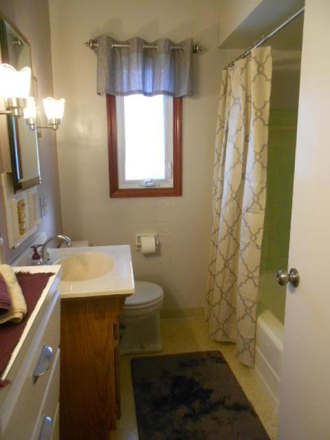 186 North Harding Road Columbus, OH 43209 - Photo 8 of 13 Gallery Image 8