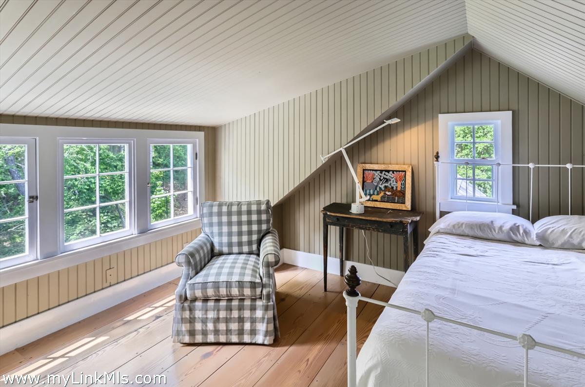 180 Pilot Hill Farm Road Vineyard Haven, MA 02568 - Photo 43 of 68