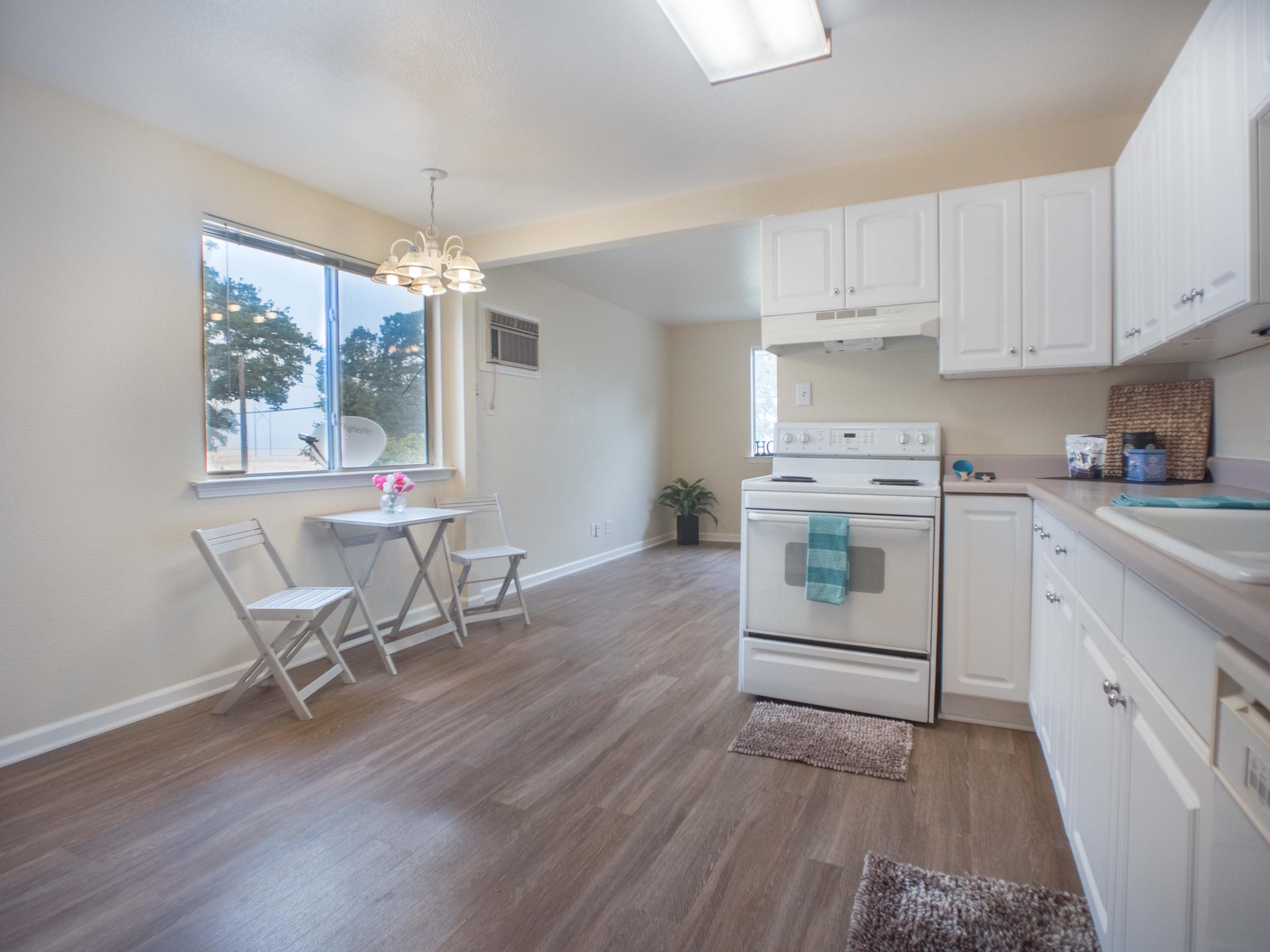16245 Gas Point Road Cottonwood, CA 96022 - Photo 11 of 55 Gas Point Kristin-10
