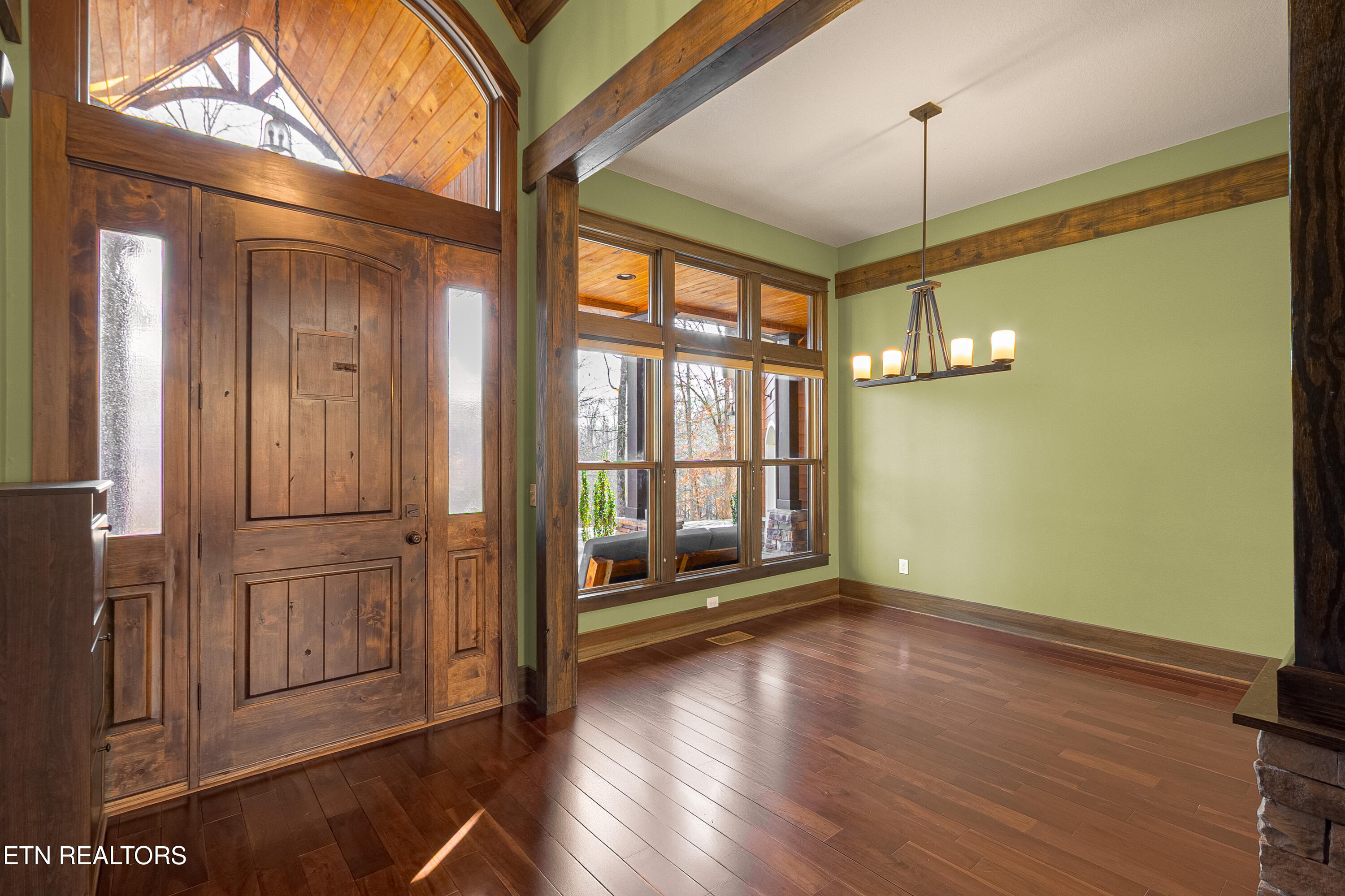 1550 New Hope Road Rockwood, TN 37854 - Photo 10 of 38 Foyer