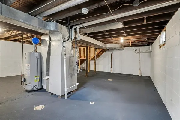 a view of empty room