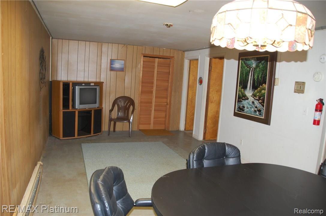 3493 Gregory Road Lake Orion, MI 48359 - Photo 15 of 20 Partially finished basement family room