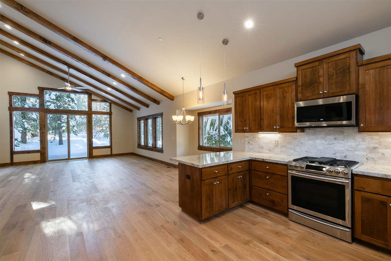 12071 Bennett Flat Road Truckee, CA 96161 - Photo 4 of 20 Gallery Image 4