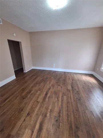 $1,095 | 1942 State Street, Unit B, Abilene, TX 79603