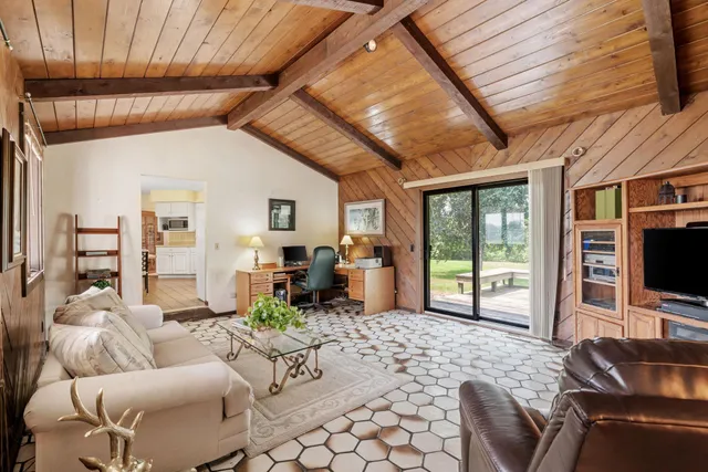 $749,900 | 13200 Henning Circle Northeast, Prior Lake, MN 55372