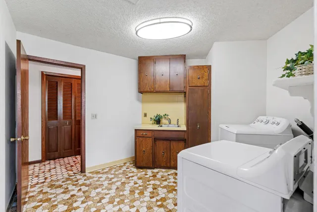 $749,900 | 13200 Henning Circle Northeast, Prior Lake, MN 55372