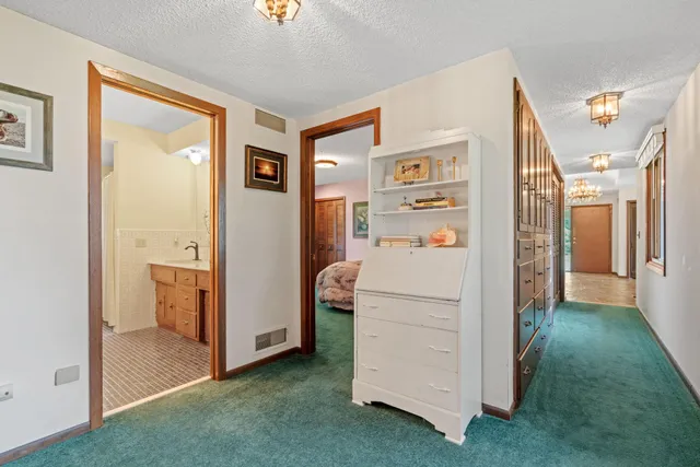 $749,900 | 13200 Henning Circle Northeast, Prior Lake, MN 55372