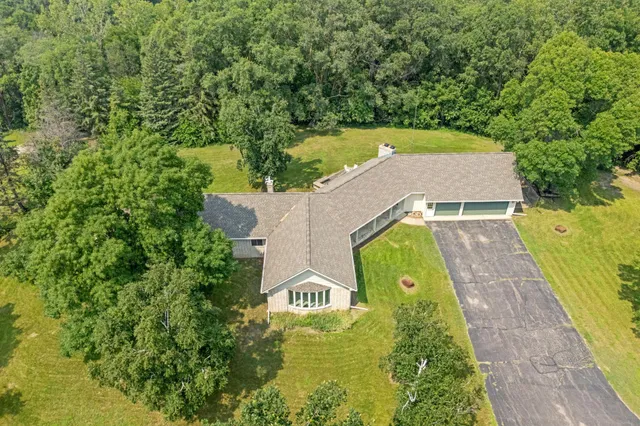 $749,900 | 13200 Henning Circle Northeast, Prior Lake, MN 55372