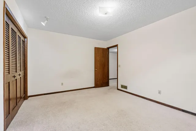 $749,900 | 13200 Henning Circle Northeast, Prior Lake, MN 55372