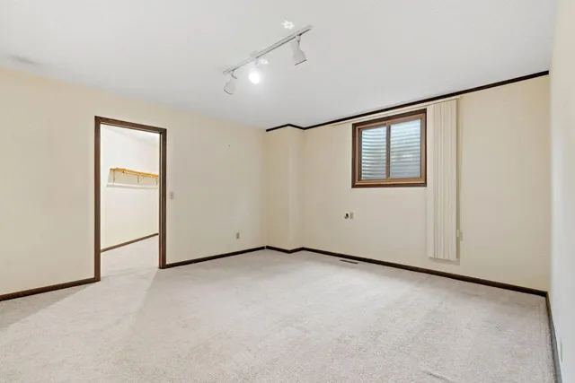 $749,900 | 13200 Henning Circle Northeast, Prior Lake, MN 55372