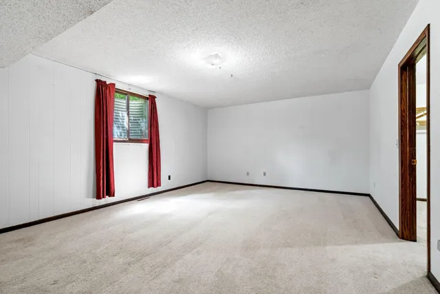 $749,900 | 13200 Henning Circle Northeast, Prior Lake, MN 55372